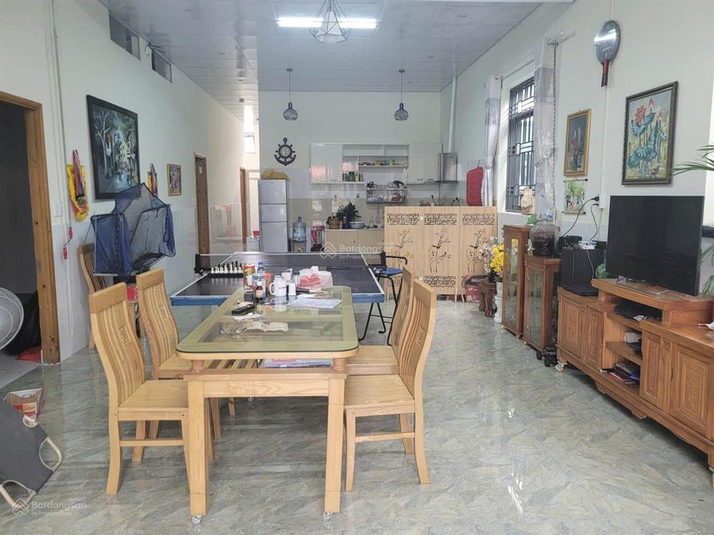 Cho thuê nhà nguyên căn 4pn, 2wc, 20 triệu, 170m2 kiệt oto phan tứ sát biển mỹ khê, đn