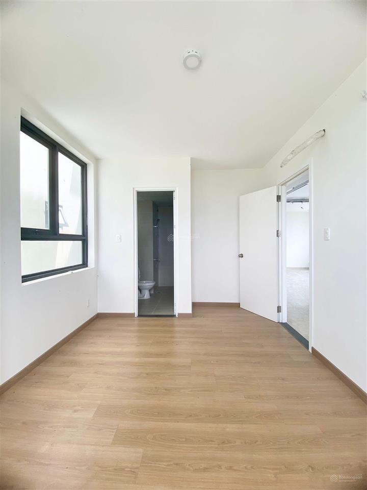 Chính chủ cần bán nhanh căn 78m2 2,75 tỷ bao hết, không phát sinh chung cư sài gòn intela