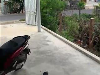 Chính chủ bán đất mặt tiền nguyễn huệ, tặng nhà mới xây kiên cố