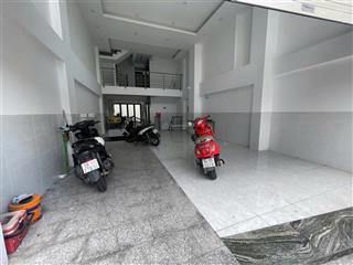 Cho thuê mặt bằng full tầng trệt riêng biệt 5.5x24m kd đa ngành 30tr