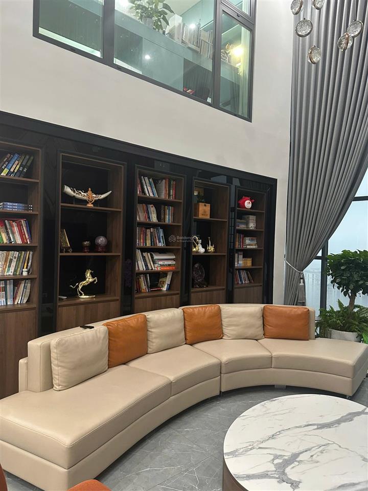 Hàng hiếm độc bản căn penthouse góc vip nhất new skyline 325m2 giá 22 tỷ