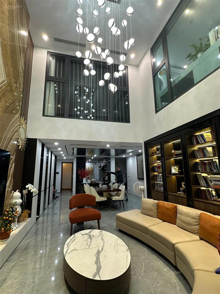 Hàng hiếm độc bản căn penthouse góc vip nhất new skyline 325m2 giá 22 tỷ