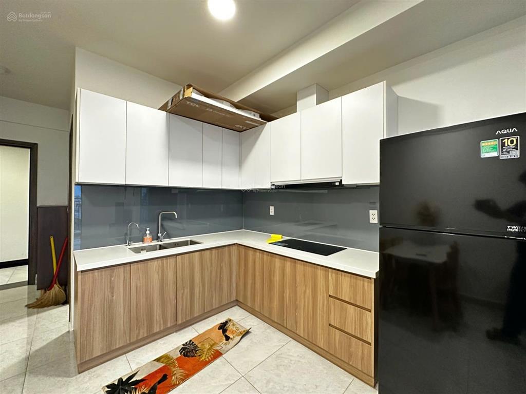 Thuê saigon asiana 3 pn nội thất cơ bản chủ đầu tư tầng trung, giá 12tr, full nt 15tr/ tháng ở ngay