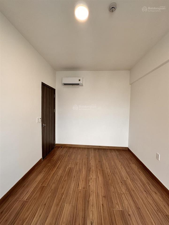 Thuê saigon asiana 3 pn nội thất cơ bản chủ đầu tư tầng trung, giá 12tr, full nt 15tr/ tháng ở ngay