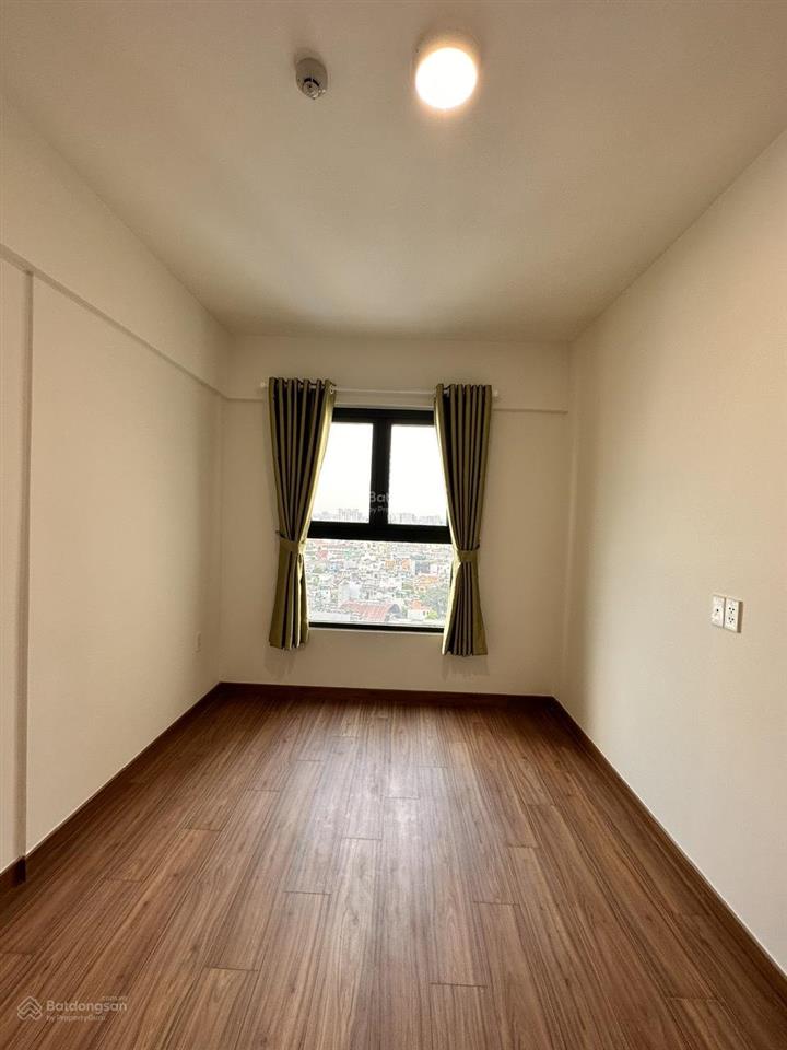 Thuê saigon asiana 3 pn nội thất cơ bản chủ đầu tư tầng trung, giá 12tr, full nt 15tr/ tháng ở ngay