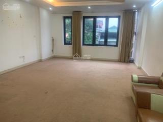 Chính chủ cho thuê vp huỳnh thúc kháng. dt 45m2, giá 7 tr/tháng (thang máy) đủ đồ