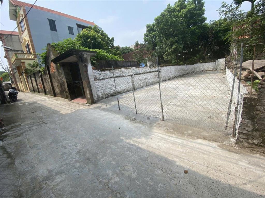 Bán đất bình minh ô tô 5 chỗ sát vành đai 4