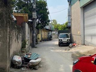 Cần bán 41.6m2 trung tâm chợ tam hưng