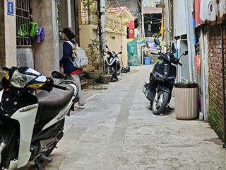 Bán đất thạch bích cách qlo21b chỉ 100m