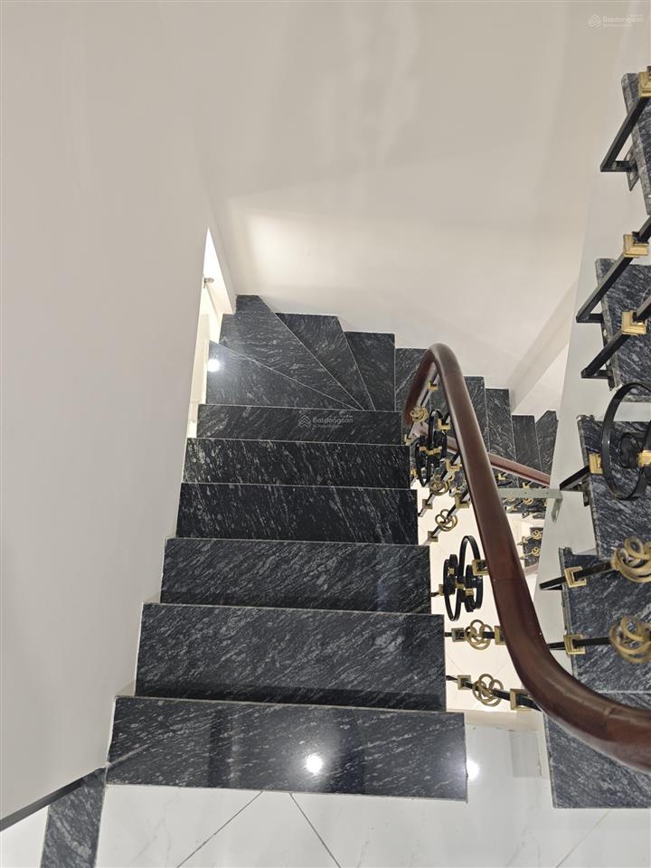 Bán nhà mới tinh thanh văn 3 tầng giáp tổ hợp thể thao vinolympic chỉ 3.45 tỷ!