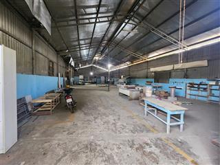 Kho có văn phòng ở 230m2 trường thọ, thủ đức