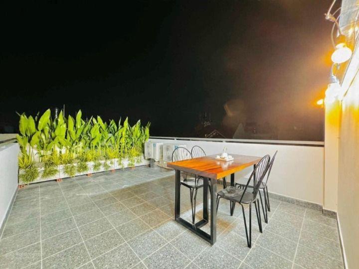 Bán nhà Lại Yên, Hoài Đức 40M 5 Tầng, gara ô tô, 2 mặt thoáng giá nhỉnh 5 tỷ