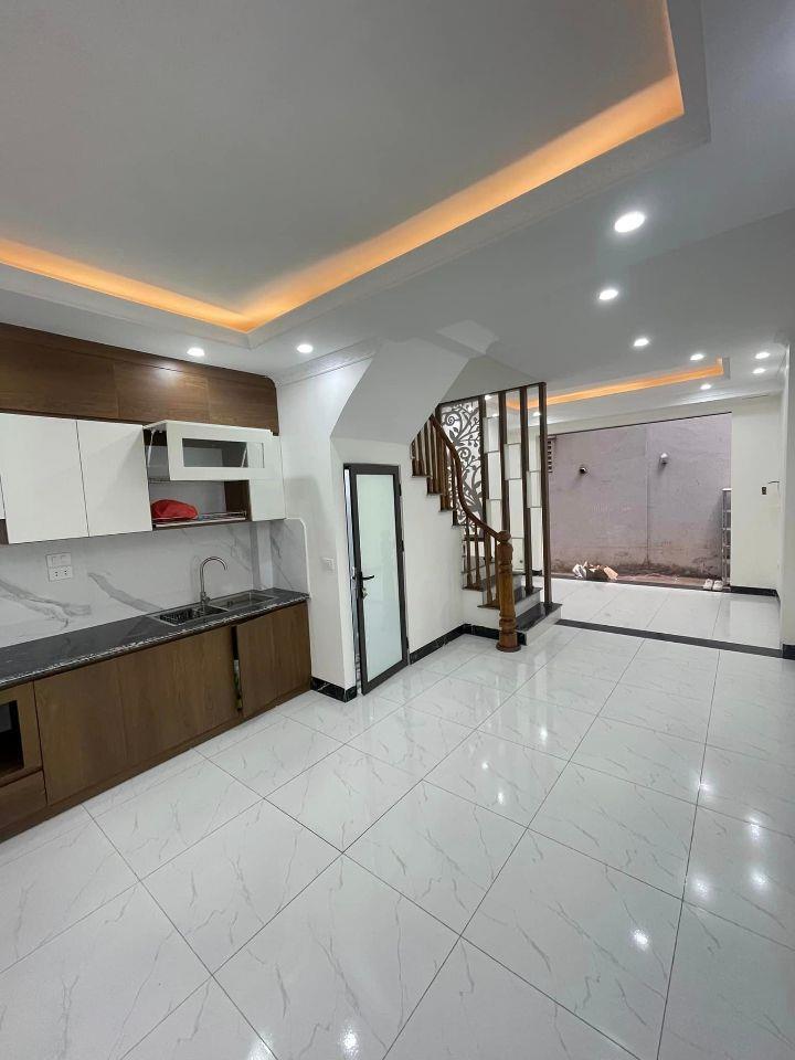 Nhà Song Phương, Hoài Đức 42M 4 Tầng, 4 ngủ, ô tô đỗ giá 4.2 tỷ