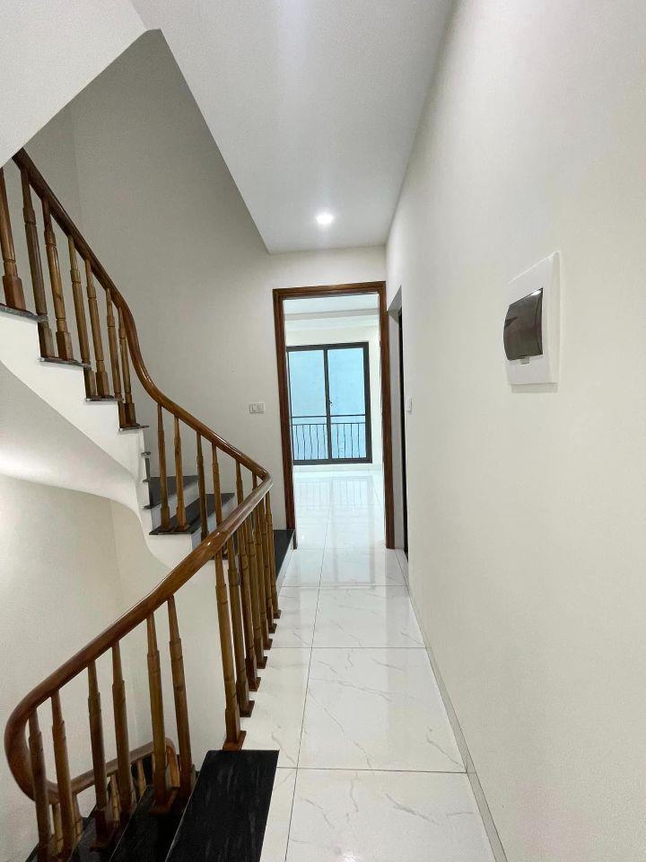 Nhà Song Phương, Hoài Đức 42M 4 Tầng, 4 ngủ, ô tô đỗ giá 4.2 tỷ