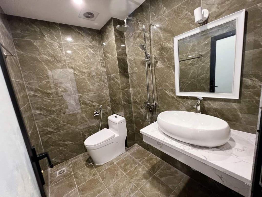 Bán nhà mặt ngõ Kim Chung, khu đô thị Hinode Royal Park 33M 5 Tầng, ô tô đỗ cửa giá 6.5 tỷ