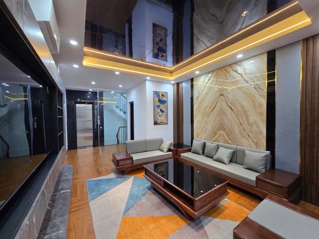 Nhà đẹp Tây Mỗ xây 6 Tầng, Thang Máy 6 điểm dừng, view sân Mỹ Đình, ô tô đỗ giá nhỉnh 7 tỷ