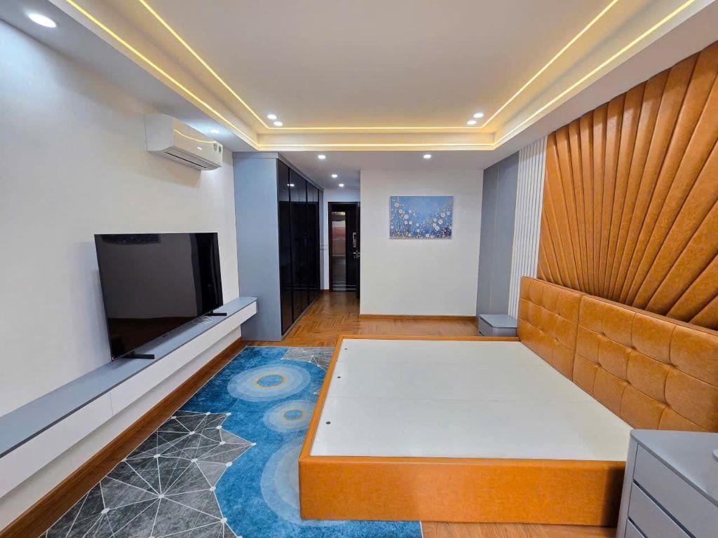 Nhà đẹp Tây Mỗ xây 6 Tầng, Thang Máy 6 điểm dừng, view sân Mỹ Đình, ô tô đỗ giá nhỉnh 7 tỷ