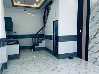 Nhà 1 trệt 1 lửng 1 lầu 495tr mặt tiền nhựa bán gấp