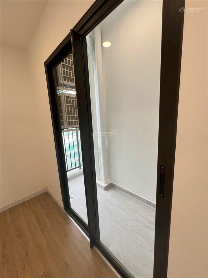 Cần bán căn hộ 1pn full nội thất cao cấp có tầng lửng, tiện ích đầy đủ. thanh toán 15% ký hđmb