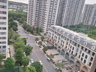 Cần bán nhanh căn hộ 2pn + tại vinhomes grand park  giá 3.35 tỷ, view đẹp
