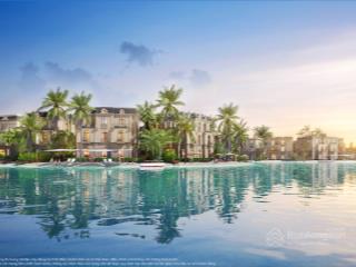 Nhà phố trục đường ánh sáng. giá 9.8 tỷ/75m2