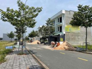 Lô sát góc diện tích 80m2 sổ sẵn, khu dân cư hiện hữu, kinh doanh buôn bán nhỏ lẻ
