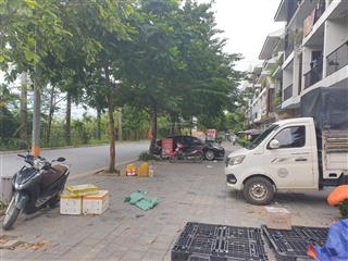 Bán nhanh căn shophouse trục chính dự án sunny garden city quốc oai,  0968 813 ***
