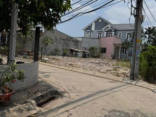 Phước lộc nhà bè  tphcm 68,5m2 ngang 5,2m nở hậu, 2 mặt tiền. đường xe hơi tận nơi, xây dựng tự