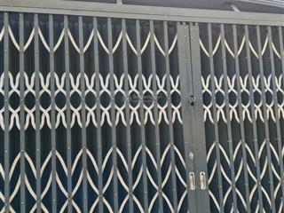 2,9 tỷ nhà sổ riêng, hổ trợ vay bank, nhà c4 2pn  pk  bếp đủ. cách mt nguyễn bình 30m