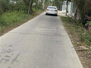 1228,6m2 có 300m2 thổ, đã hoàn công nhà. giá 4,3tr/m2, giá nhà nước kv 15tr/m2. bao lời. mt đương