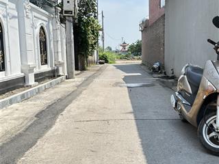 Bán 62m2 đất phường trí quả, thuận thành, 7 chỗ vào nhà, ngay hồ điều hoà