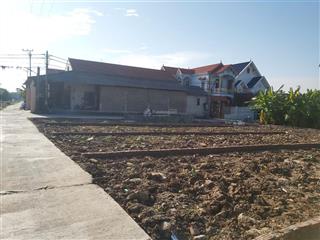 Bán gấp đất tại thôn chi nhị  gia bình, dt 84,3m2, mặt tiền 5,2m, giá 2 tỷ ( còn tl )