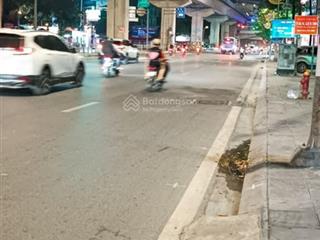 Cc cần bán gấp mặt phố quang trung chỉ 300tr 1m2, vỉa hè đá bóng, kinh doanh nhiều ngành, mt rộng