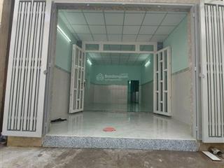 Nhà cấp 4 sổ hồng riêng mới xây nằm ngay đường tân hiệp 9, tân hiệp hóc môn. giá 2tỷ850