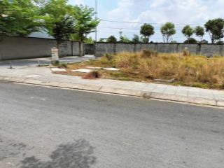 Ngộp cần ra gấp lô góc 2 mt đường nhựa thông 10x13 full thổ cư 1/ cây da tân phú trung củ chi 2ty3