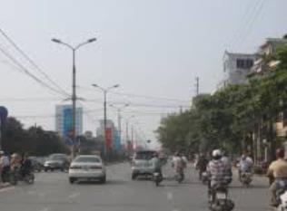 Bán tòa nhà văn phòng mặt phố giải phóng 600 m², mt 20 m, 8 tầng + 1 hầm, 2 thang máy