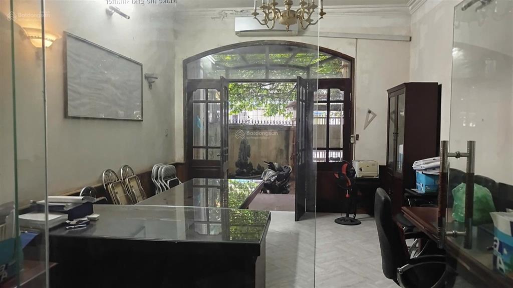 Cho thuê tầng 1 nhà mặt phố tô vĩnh diện 130m², mặt tiền 7m, phù hợp cà phê, văn phòng, cửa hàng