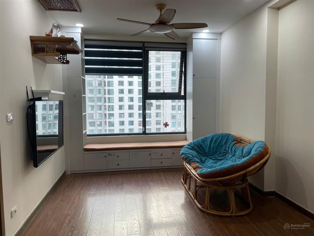 Bán chung cư 2pn eco green nguyễn xiển dt 74.5 m2 6tỷ5 view nội khu tầng trung giá tốt 0966 849 ***