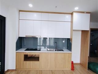 Hiếm. cho thuê bonanza 23 duy tân, 72m2 , 2 ngủ , cơ bản, 13 triệu .  o.971.342..965