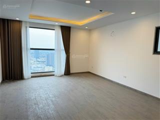 Cho thuê flc cầu giấy, căn 120m2 , 3 ngủ , đồ cơ bản , 18 triệu.  o.971.342..965