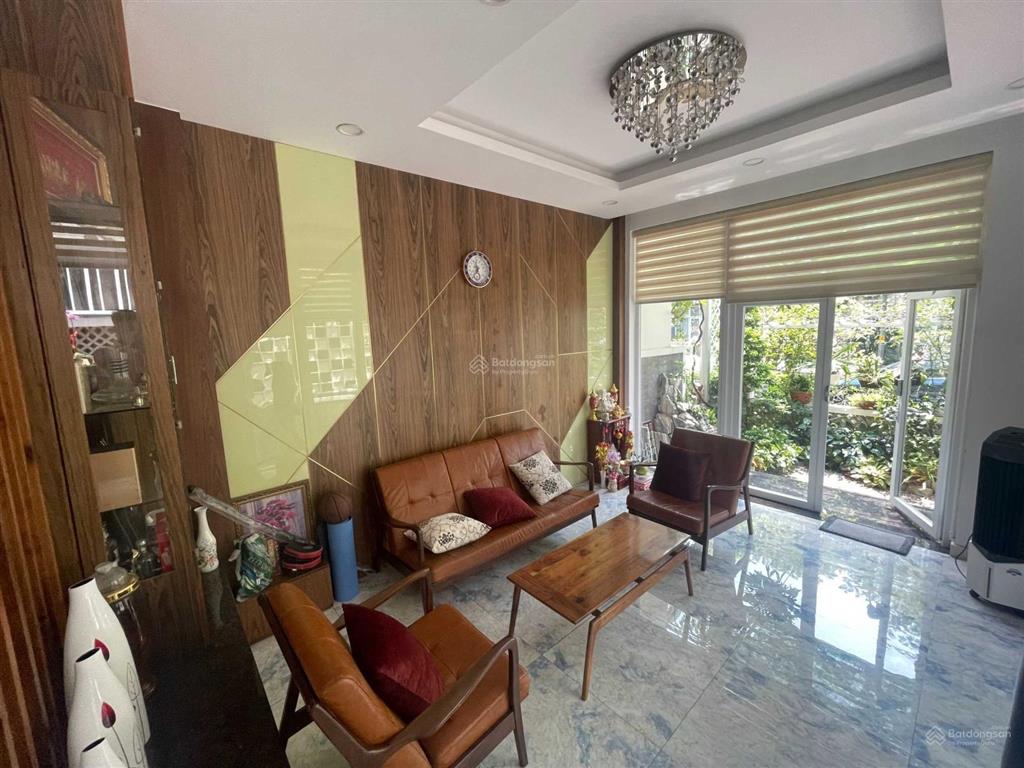Bán căn biệt thự song lập 7.4x18m kdc jamona golden silk quận 7 giá 20 tỷ 0989 866 ***
