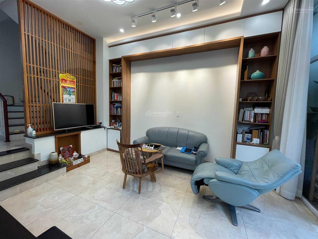 Bán căn biệt thự song lập 7.4x18m kdc jamona golden silk quận 7 giá 20 tỷ  0989 866 ***