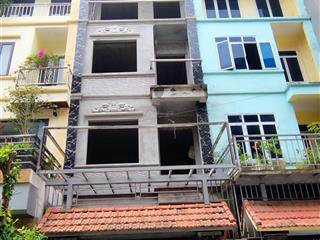 Bán nhà liền kề kđt lộc ninh phường chương mỹ, đã hoàn thiện thô 70%, giá đầu tư