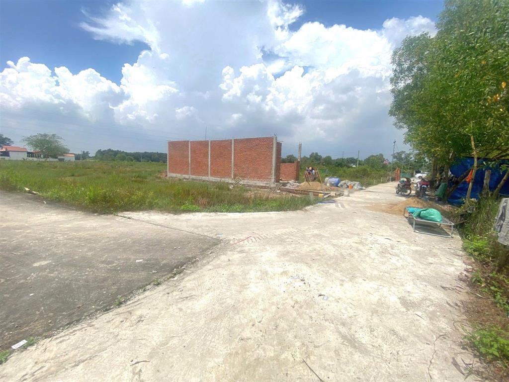 Chủ gửi bán miếng đất 1 sẹc đường hùng vương giá rẻ nhất khu vực