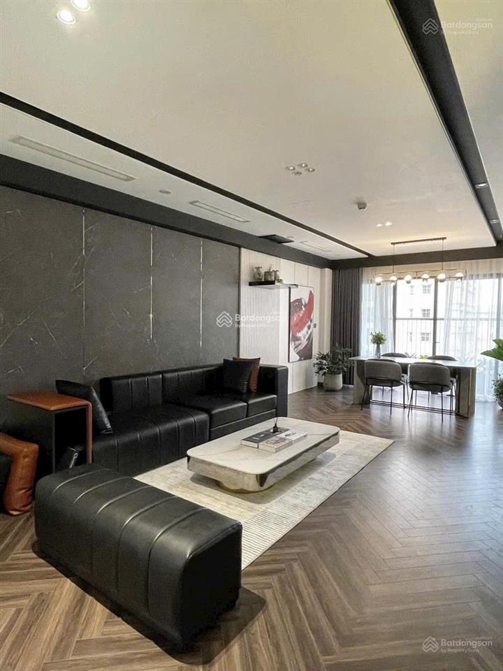 Bán căn hộ chung cư giá siêu hời tại khu đô thị trung hòa  nhân chính, 5.x tỷ, 55 m22pn.