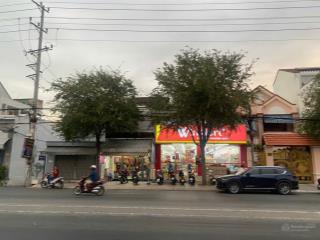 Bán nhà mặt tiền đường 30 tháng 4 phường 12 tp vũng tàu, đất ngang 8m, dài 37m vuông vức, chỉ 11 tỷ