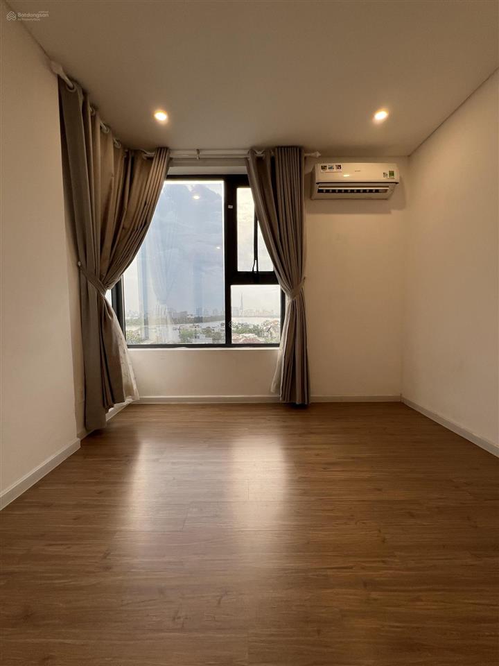 Bán căn hộ 2pn căn a05 view landmark 81 và sông saigon