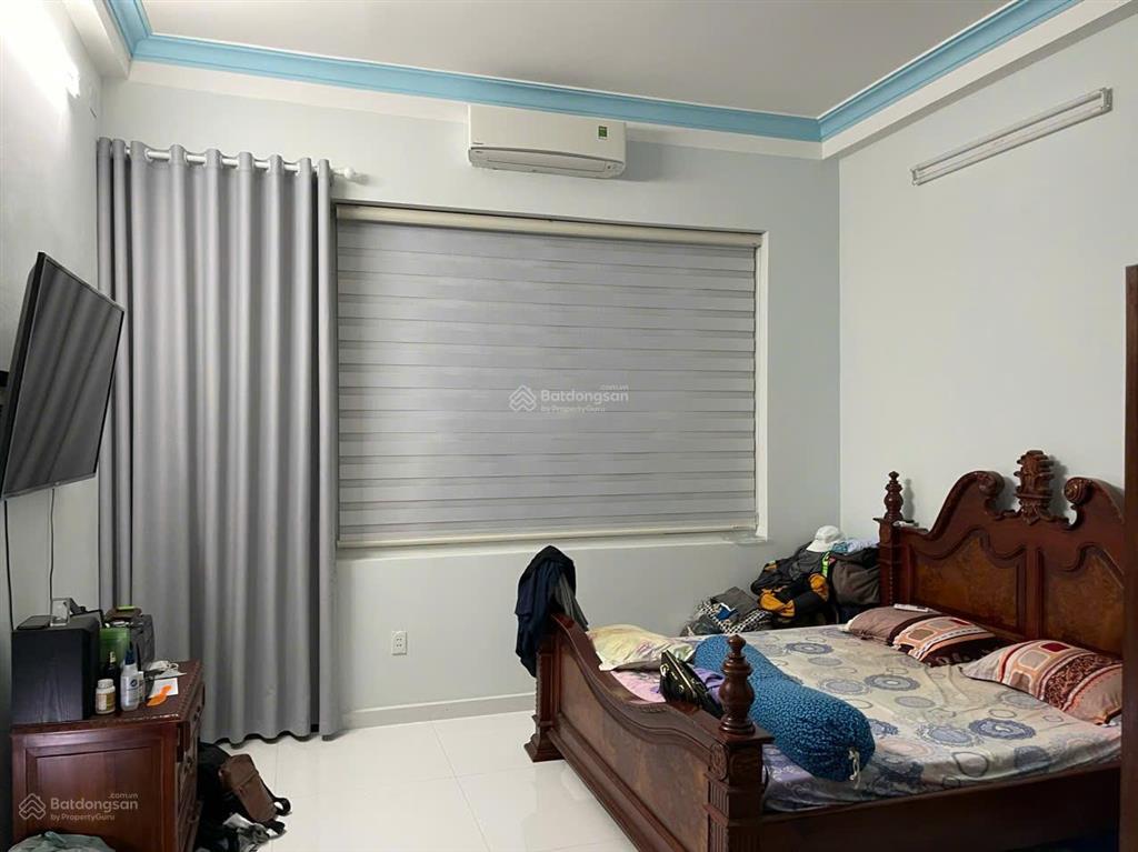 Bán nhà hẻm 1/ tân sơn nhì, diện tích khủng 4,5x25m vuông vức 2 lầu sân thượng