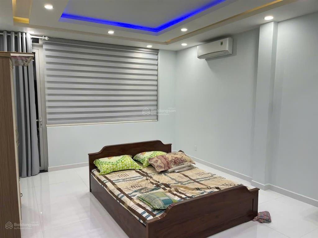 Bán nhà hẻm 1/ tân sơn nhì, diện tích khủng 4,5x25m vuông vức 2 lầu sân thượng