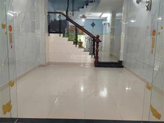 Cho thuê nhà riêng phường 14 diện tích rộng, phù hợp ở hoặc làm văn phòng chỉ 11 triệu/tháng